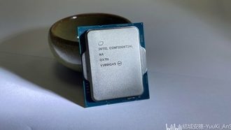 В сети замечены фото флагманского процессора Intel Core i9-12900K Alder Lake