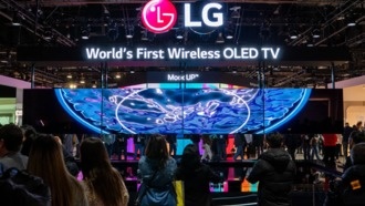 LG представила первый в мире OLED-телевизор с беспроводным подключением