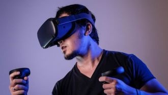 Глава Apple верит в виртуальную реальность